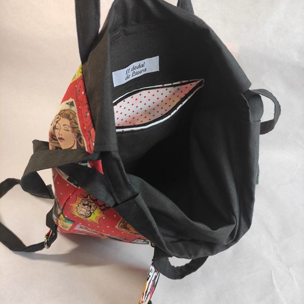 IMG_20250312_193216 Mochila Escapada Comic Vintage
