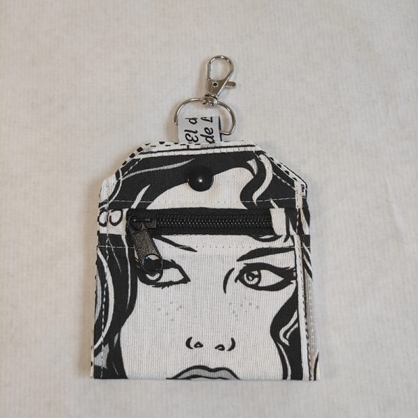 IMG_20250312_194014 Mochila Escapada Comic BN