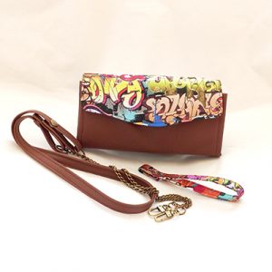 Monedero Transformable Graffiti