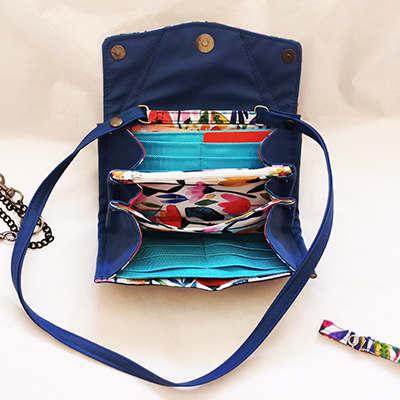 IMG_20250513_093947 Monedero Transformable Flores