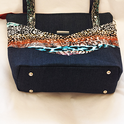 tb01 Tote Bag Triangular